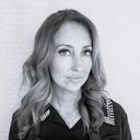 Color specialist Tara R at South Hill, professional hair color expert delivering customized salon results