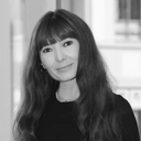 Design specialist Valerie T serving Alderwood and University, professional hair design expert delivering customized styling and salon results